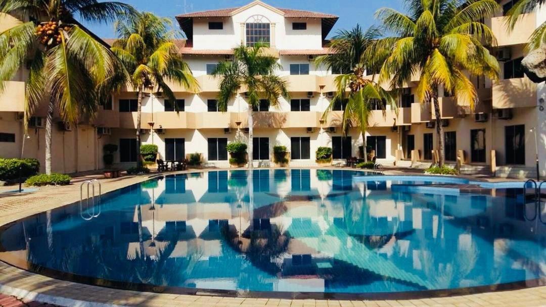 Rompin 3* Kuala Rompin